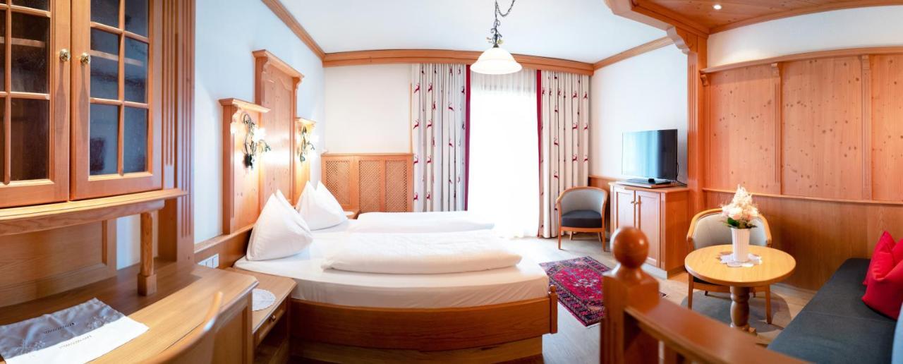 Hotel Herrschaftstaverne Хаус-им-Энншталь Экстерьер фото
